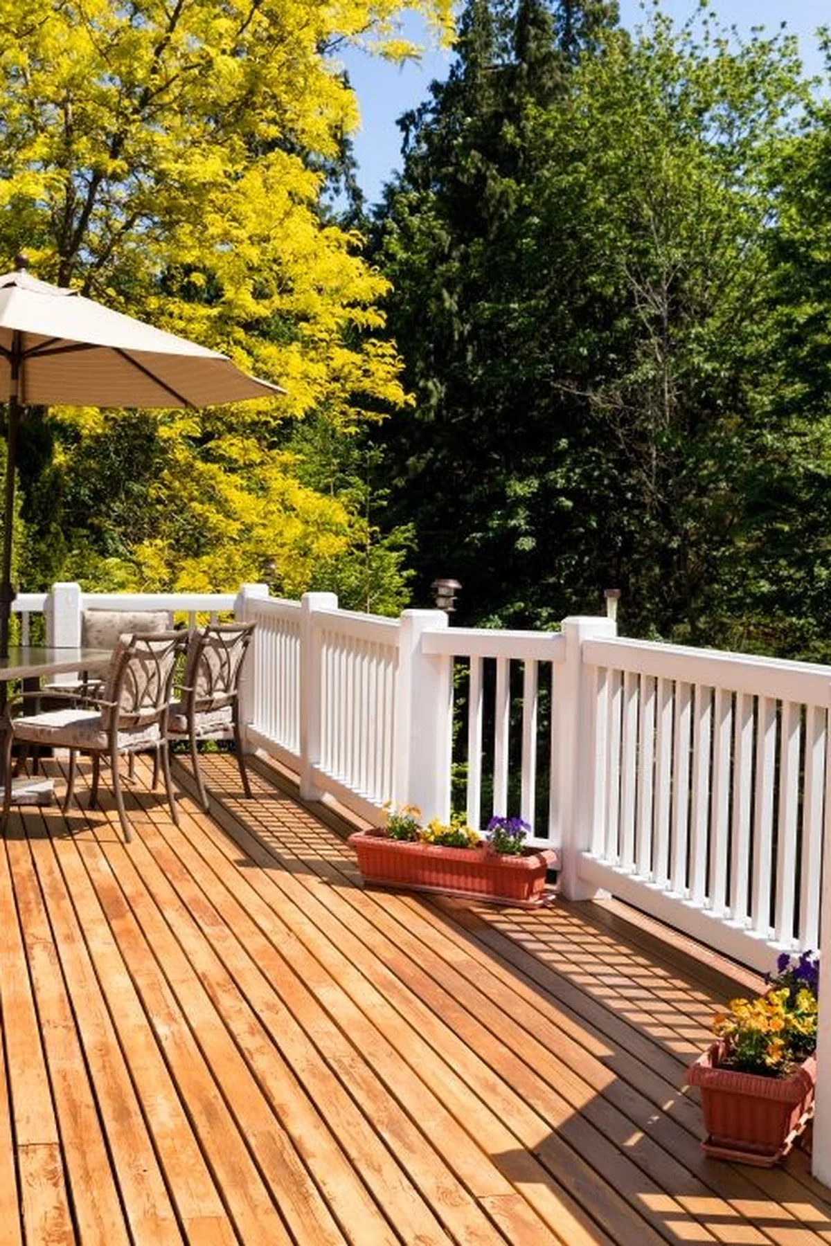 Deck repair and construction in Tampa, FL. Deck repair and construction in Tampa, FL.