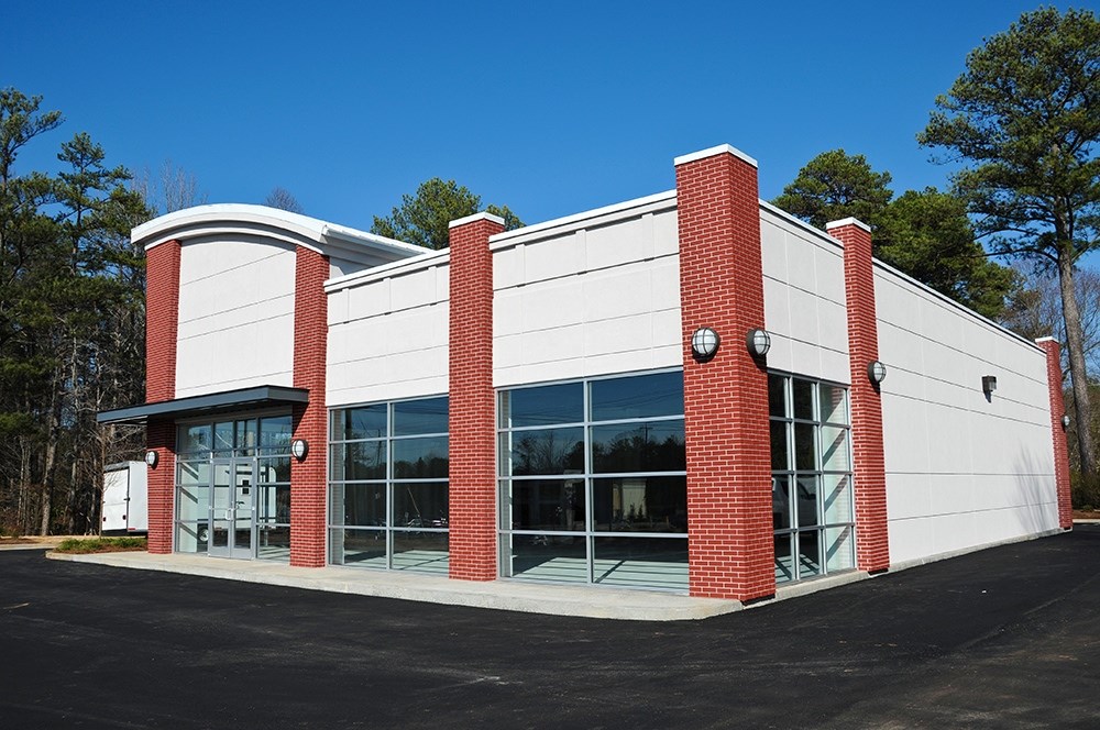 Expert Commercial Handyman Services for Exterior Assembly & Repair