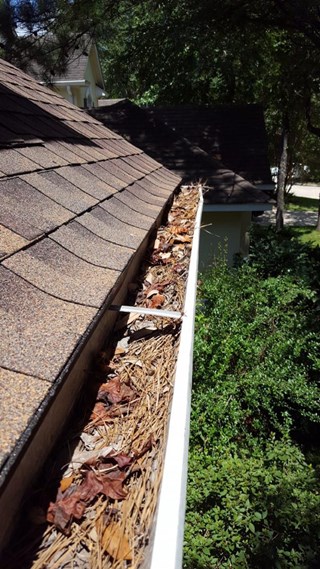 Gutter Cleaning - The Woodlands, TX