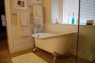 Traditional Claw Foot Tub Allen TX - After