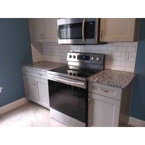 Modernized Kitchen - Floors, granite, new cabinets! New Paint!