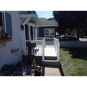 New Front Deck and Railings 3