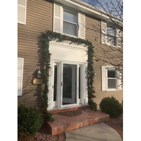 Ace Handyman Services Waukesha Lake Country Christmas Decorations in Oconomowoc Wisconsin