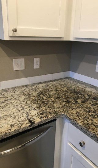 Backsplash in Springdale