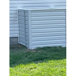 Three sided trash corral