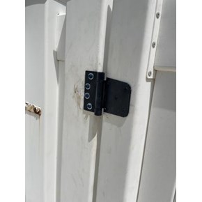 Vinyl Gate Hinge Repair