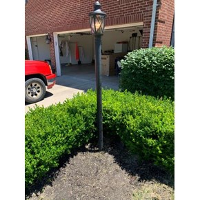 Install Lamp Post 