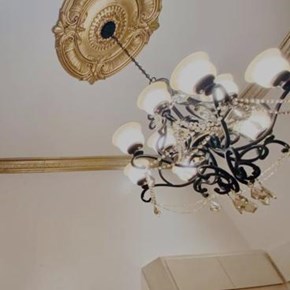 Install Crown Moulding - Colleyville, TX