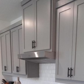 Install Kitchen Cabinet Hardware - North Richland Hills, TX