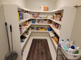 Custom pantry, closet shelving, customer shelves, 