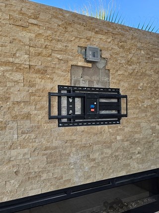 Ace Handyman Services Outdoor Tv Mount in Gilbert Before