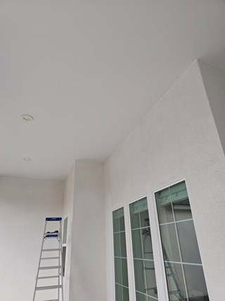 Ace Handyman Services Floating Patio Chair Installation Before in Chandler