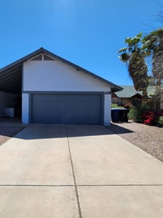 Ace Handyman Services Garage Door Painting in Gilbert After