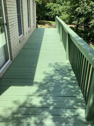Deck Stain in Bentonville