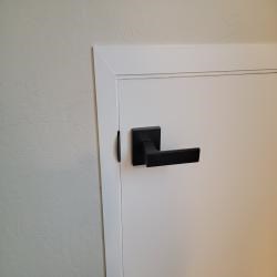 Doorknob replacement in Woodside