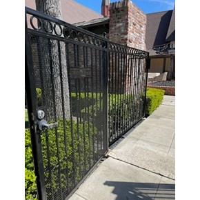 Iron fence restoration project in Long Beach, CA