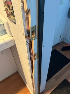 door jamb crack pocket door kitchen door