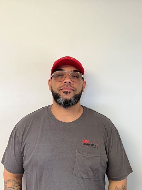 Profile Photo of Michael Robles Craftsman