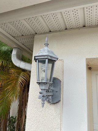 Wall Mount TV