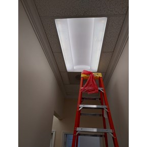 Ace Handyman Services fluorescent light Project in Port St. Lucie, FL