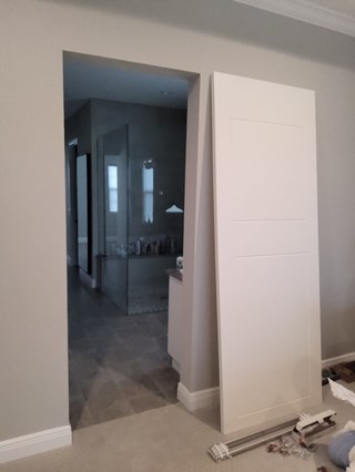 No privacy leading into bathroom