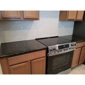 Simple and elegant backsplash