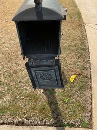 Mailbox Restoration in Cumming, GA Before