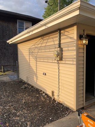 Ace Handyman Services Siding Repair in Champaign, IL
