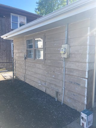Ace Handyman Services Siding Repair in Champaign, IL