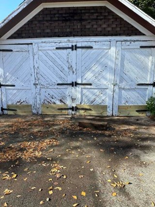 Barn Door Refurbishment, Mt Prospect, IL - Before 