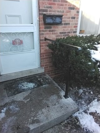 Ace Handyman Services of Lincoln Way installed an exterior handrail after