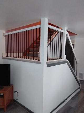 Ace Handyman Services of Lincoln Way added banisters after