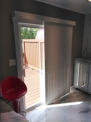 Ace Handyman Services of Lincoln Way Deck Elwood install blinds after
