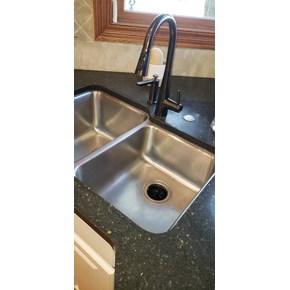 Frankfort kitchen faucet & caulking replacement