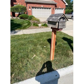 Ace Handyman Services of Lincoln Way replaced a mailbox
