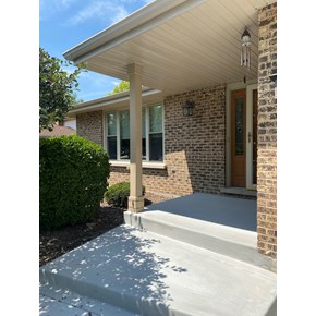 Ace Handyman Services of Lincoln Way installed a front porch column