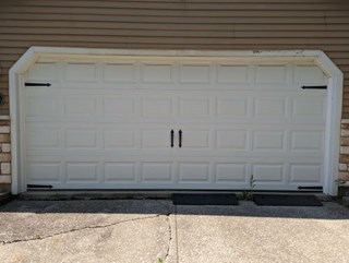 Ace Handyman Services of Lincoln Way garage door trim before