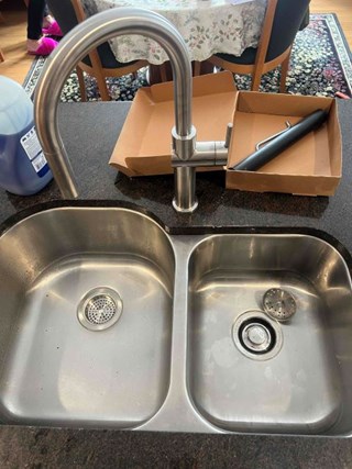 Ace Handyman Services of Lincoln Way replaced a kitchen faucet after