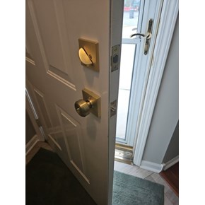 Ace Handyman Services of Lincoln Way replaced a door handle and lock