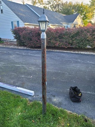 Ace Handyman Services of Lincoln Way replaced an outside light post before