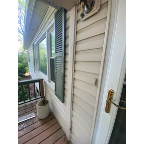 Ace Handyman Services of Lincoln Way replaced exterior siding
