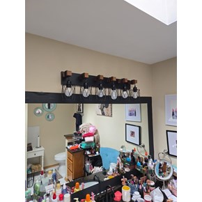 Ace Handyman Services of Lincoln Way replaced a light fixture 