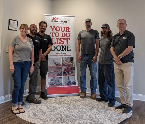 Ace Handyman Services Team In New Lenox Office
