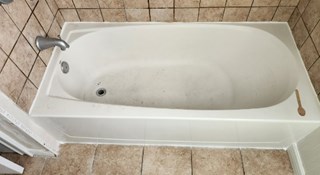 Fort Wayne Ace Handyman Services Fort Wayne tub and grout repair after
