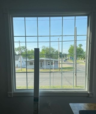 Window blind installation in Cedar Rapids, IA