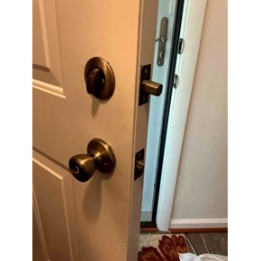 replace door knob and deadbolt Severn, MD - Ace Handyman Services