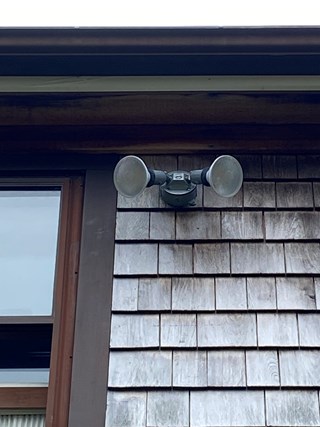 Ace Handyman Services Light Replacement Before