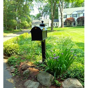 refresh, mailbox, mailbox and post, metal mailbox, Bloomfield Township Ace Handyman Services Bloomfield