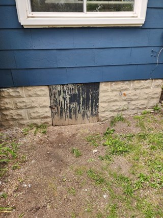 Crawl Space Restoration Before Clinton Township