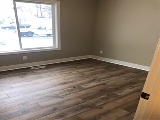 Rockford Replace Laminate Flooring
